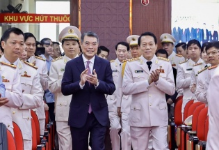 Thủ tướng Lê Minh Hưng: Cảnh sát hình sự tiếp tục là lực lượng tiên phong, sắc bén, mưu trí, dũng cảm trong đấu tranh phòng, chống tội phạm