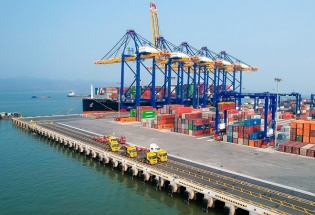 Hà Nội tháo gỡ 'điểm nghẽn' xuất khẩu, hướng đến mục tiêu tăng trưởng 12%