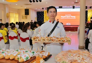 Bánh mỳ Việt Nam: Từ giá trị di sản ẩm thực đến định vị thương hiệu toàn cầu