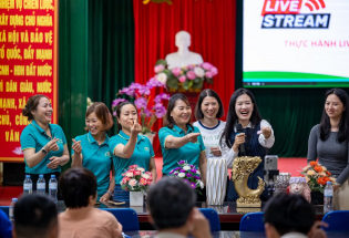 Khi nghệ nhân học livestream và làm chủ công nghệ AI