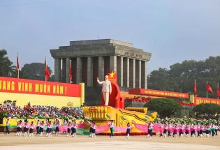 Đẩy mạnh học tập và làm theo Bác trong giai đoạn phát triển mới