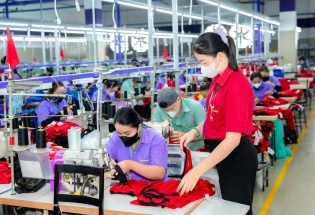 Bộ Nội vụ đề xuất tăng lương tối thiểu 7,8% từ 1/1/2027