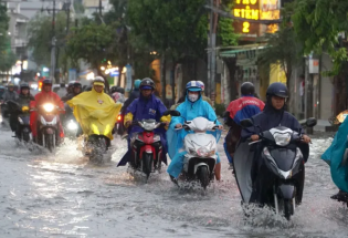 Dự báo thời tiết ngày 24/7: Bắc Bộ đón mưa lớn, nhiều nơi trên 200 mm
