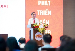 Chủ tịch Quốc hội: Không thể giám sát những vấn đề mới bằng tư duy cũ
