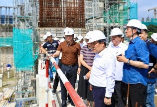 Chủ tịch UBND thành phố Hà Nội yêu cầu đẩy nhanh tiến độ dự án Nhà hát Ngọc Trai và đường Đặng Thai Mai