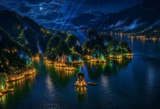 Đạo diễn Trần Trung: “Khoác áo mới” cho cảnh quan, di sản bằng nghệ thuật và công nghệ!