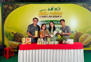 Đắk Lắk: Lãnh đạo xã làm KOL livestream bán sầu riêng, chốt hơn 5.500 đơn hàng