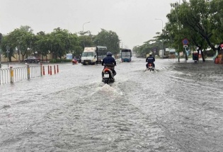 Dự báo thời tiết ngày 18/8: Bắc Bộ hứng mưa lớn, có nơi vượt 450mm