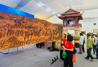 Hà Nội hỗ trợ 84 làng nghề xây dựng thương hiệu: Đưa 'di sản sống' vươn tầm quốc tế