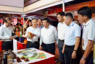 Nghệ An: Hơn 220 gian hàng tại Hội chợ Công Thương vùng Bắc Trung Bộ 