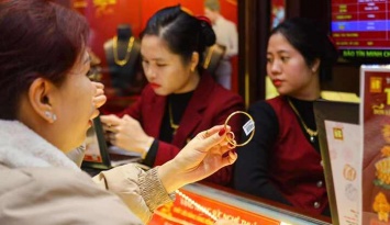 Giá vàng hôm nay 5/10: Thế giới hồi phục nhẹ, trong nước đi ngang