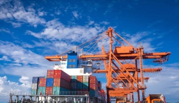 Tăng tốc xuất khẩu, kỳ vọng kéo nhập siêu năm 2026 xuống dưới 10 tỷ USD