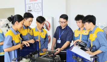 Giáo dục nghề nghiệp cần gắn đào tạo với dữ liệu và việc làm