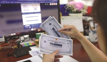 Áp lực đáo hạn gia tăng vào cuối năm 2026 và năm 2027