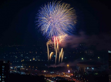 Hà Nội sẽ bắn pháo hoa chào mừng thành công Đại hội XIV của Đảng