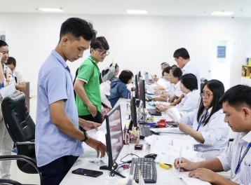 Kiên quyết tinh giản cán bộ yếu kém, nâng chất lượng công chức cấp xã