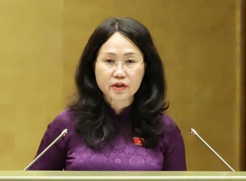 Xuất bản phẩm về lịch sử, lãnh tụ sẽ qua 3 vòng kiểm soát