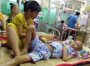 Gia cảnh bi đát của hai mẹ con cùng mắc bệnh ung thư