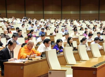 Đại biểu Quốc hội đề xuất miễn thuế nhu nhập doanh nghiệp với trường học, bệnh viện công
