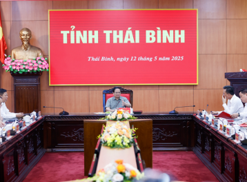 Thủ tướng chỉ đạo hoàn thành cao tốc qua Nam Định, Thái Bình trong năm 2026