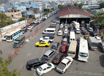 Bộ Xây dựng chỉ đạo khẩn trương đăng kiểm cho xe kinh doanh vận tải chưa đổi đăng ký xe