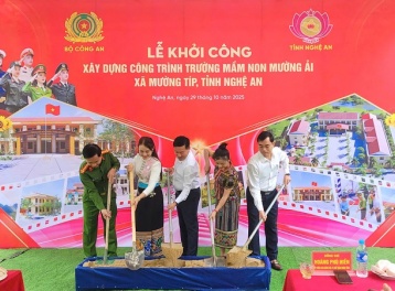 Khởi công xây dựng hai công trình an sinh xã hội tại Nghệ An