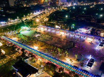 Nhân rộng mô hình, xây dựng thương hiệu du lịch đêm Việt Nam