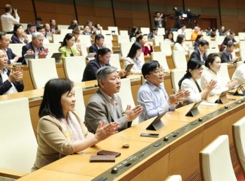 Quốc hội thông qua Nghị quyết về phát triển năng lượng quốc gia