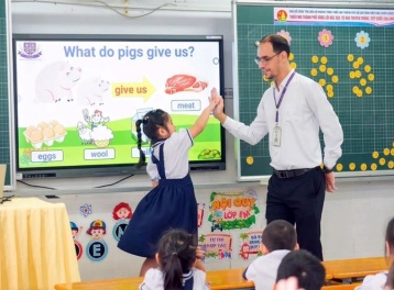 Phê duyệt Đề án tăng cường dạy và học ngoại ngữ giai đoạn 2025 - 2035