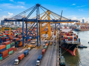 Xuất nhập khẩu Việt Nam sẽ cán mốc kỷ lục 920 tỷ USD