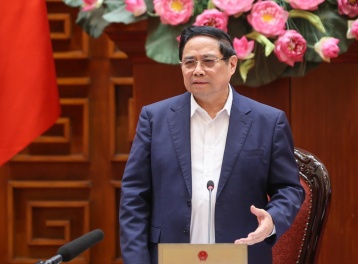 Thủ tướng yêu cầu đẩy nhanh tiến độ hoàn thành các dự án chào mừng Đại hội XIV của Đảng