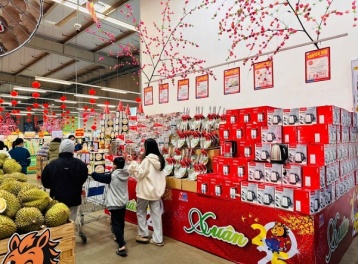 Hàng hóa dồi dào, giá thực phẩm thiết yếu giảm mạnh dịp tết Bính Ngọ 2026