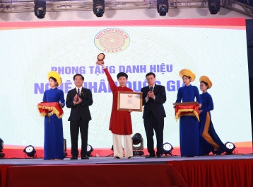 Phạm Văn Hà – Tịnh Hà và hành trình giữ hồn chữ Việt giữa những mùa xuân đổi thay