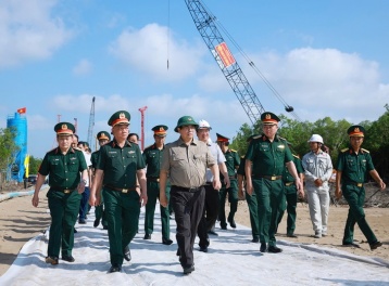Thủ tướng chỉ đạo đẩy nhanh tiến độ các dự án trọng điểm tại Cần Thơ, An Giang và Cà Mau