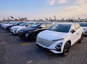 Ôtô nhập khẩu về Việt Nam lập kỷ lục, đạt 4,7 tỷ USD trong năm 2025