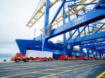 Năm 2025, thương mại Việt Nam - Singapore đạt gần 40 tỷ SGD