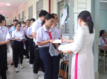 Hà Nội chọn ngoại ngữ là môn thi thứ ba vào lớp 10