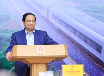 Thủ tướng chỉ đạo đẩy nhanh các dự án đường sắt trọng điểm làm động lực phát triển