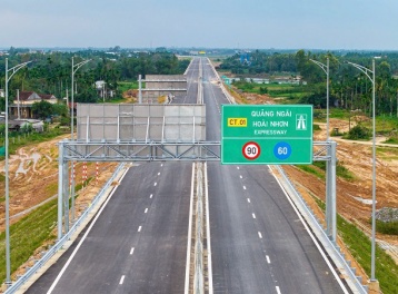 Cao tốc Quảng Ngãi - Hoài Nhơn sẵn sàng phục vụ người dân lưu thông dịp Tết Bính Ngọ