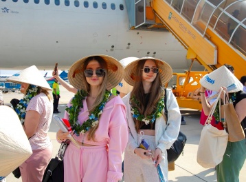 Du lịch Việt Nam đón gần 2,5 triệu khách quốc tế trong tháng 1/2026