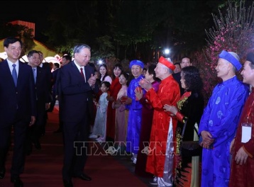 Tổng Bí thư Tô Lâm thăm, chúc Tết Đảng bộ, chính quyền và Nhân dân Hà Nội