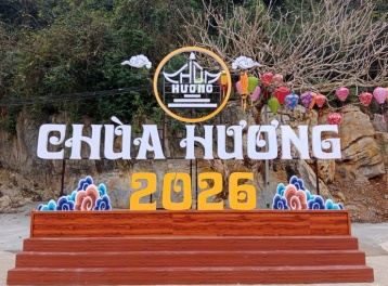 Miễn phí tham quan chùa Hương trong 3 ngày Tết