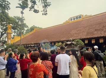 Du lịch Hà Nội khởi sắc đầu năm với gần 600.000 lượt khách, thu hơn 2.200 tỉ