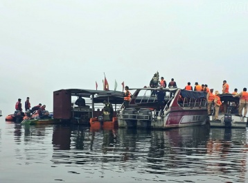 Khẩn trương điều tra nguyên nhân vụ chìm tàu chở khách trên hồ Thác Bà