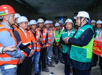 Thủ tướng kiểm tra dự án Metro Nhổn – Ga Hà Nội: Phấn đấu vận hành đoạn ngầm vào tháng 12/2027