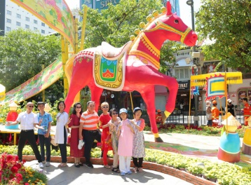 Du lịch TP.HCM 'bùng nổ' dịp Tết: Đón 4,3 triệu lượt khách, thu hơn 12.000 tỷ đồng