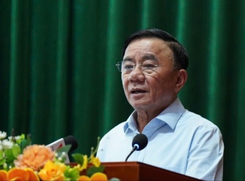 Thường trực Ban Bí thư Trần Cẩm Tú dự Hội nghị tiếp xúc giữa cử tri tại Đà Nẵng