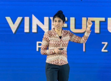 TS. Jayshree Seth: Phụ nữ làm lãnh đạo trong khoa học không là “ngoại lệ”