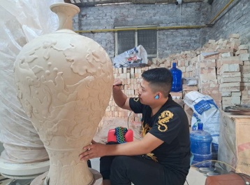 Làng nghề Bát Tràng được giữ lại, tái thiết tại chỗ trong dự án đại lộ cảnh quan sông Hồng