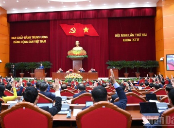 Hội nghị Trung ương 2: Những định hướng cho nỗ lực thực hiện tăng trưởng “hai con số”